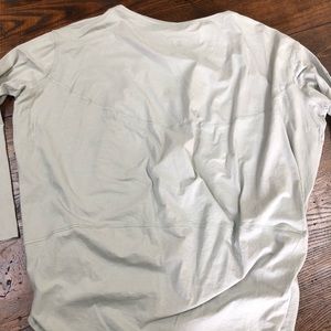 Lululemon long sleeved shirt